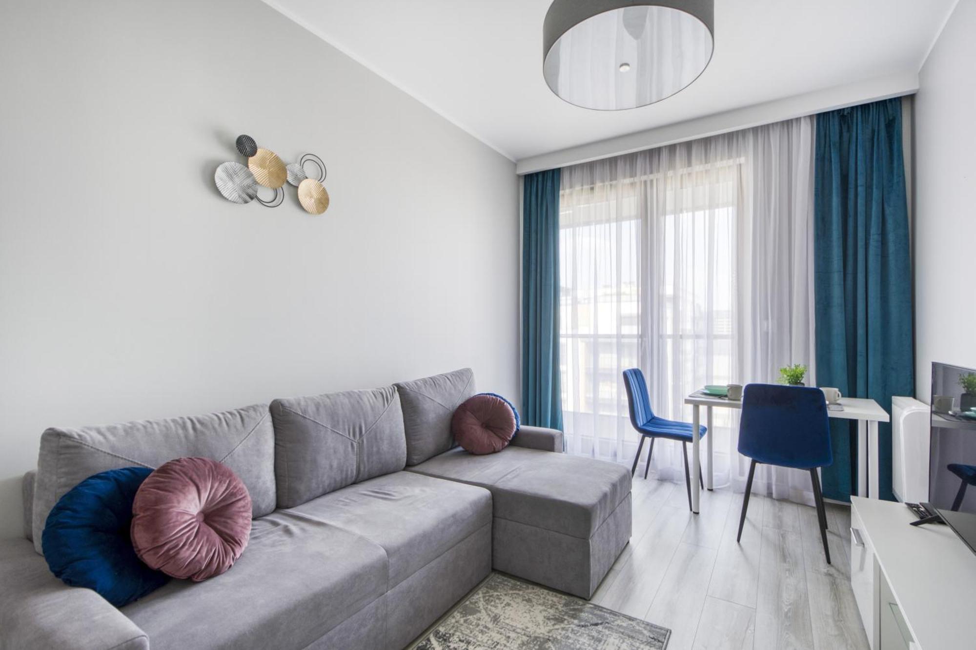 Inside Airport & Business Apartment